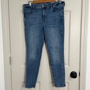 American Eagle Jeans Womens 14 Short Blue Next Level Stretch Fade Casual